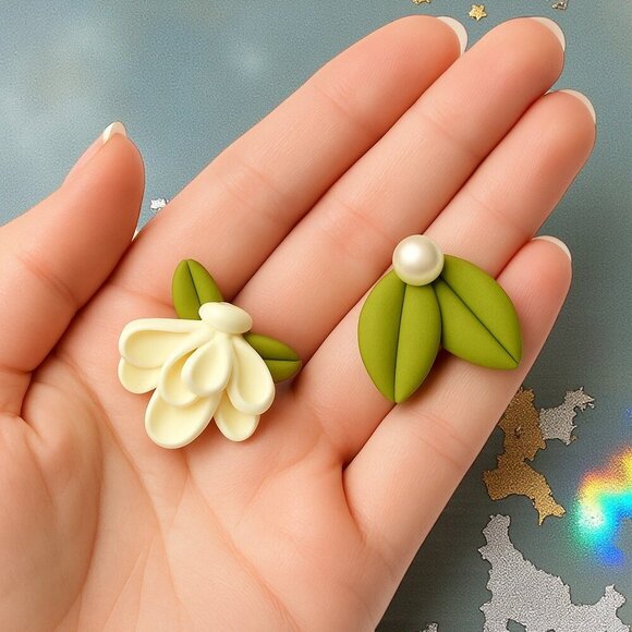 ๐๏ธ Flower Faux Pearl Asymmetrical Cute Fashion Statement Trendy Stud Earrings - Picture 7 of 12